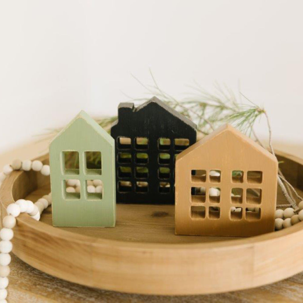 Feeling Frosty Wood House Cutouts - Set of 3