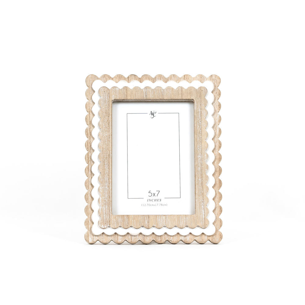 Scalloped Wood Photo Frame