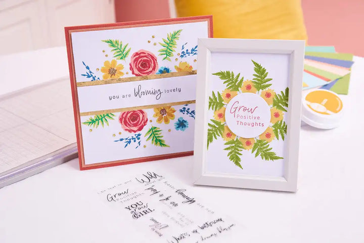 Born to Bloom Clear Stamps Set - Sizzix