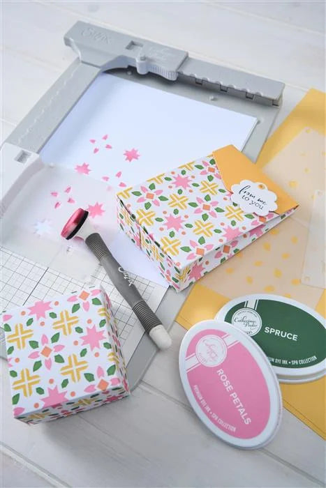 Print & Pattern Patchwork Mini Layered Stencils (4 pack) - Catherine Pooler - Sizzix