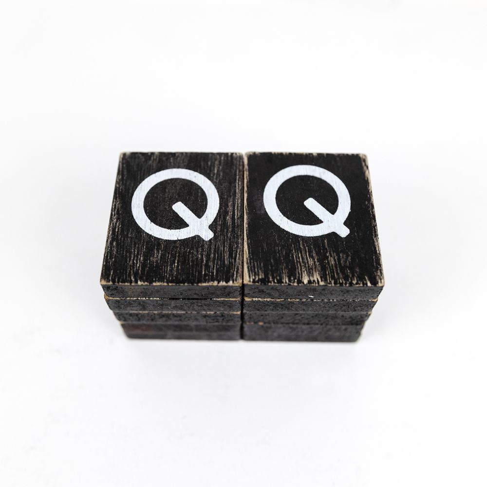 Wood Letter Q Tile Set