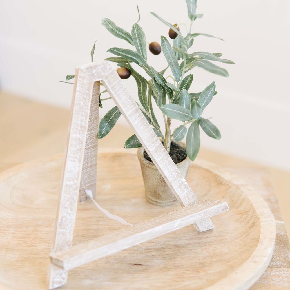 9x10 Wood Easel Stand