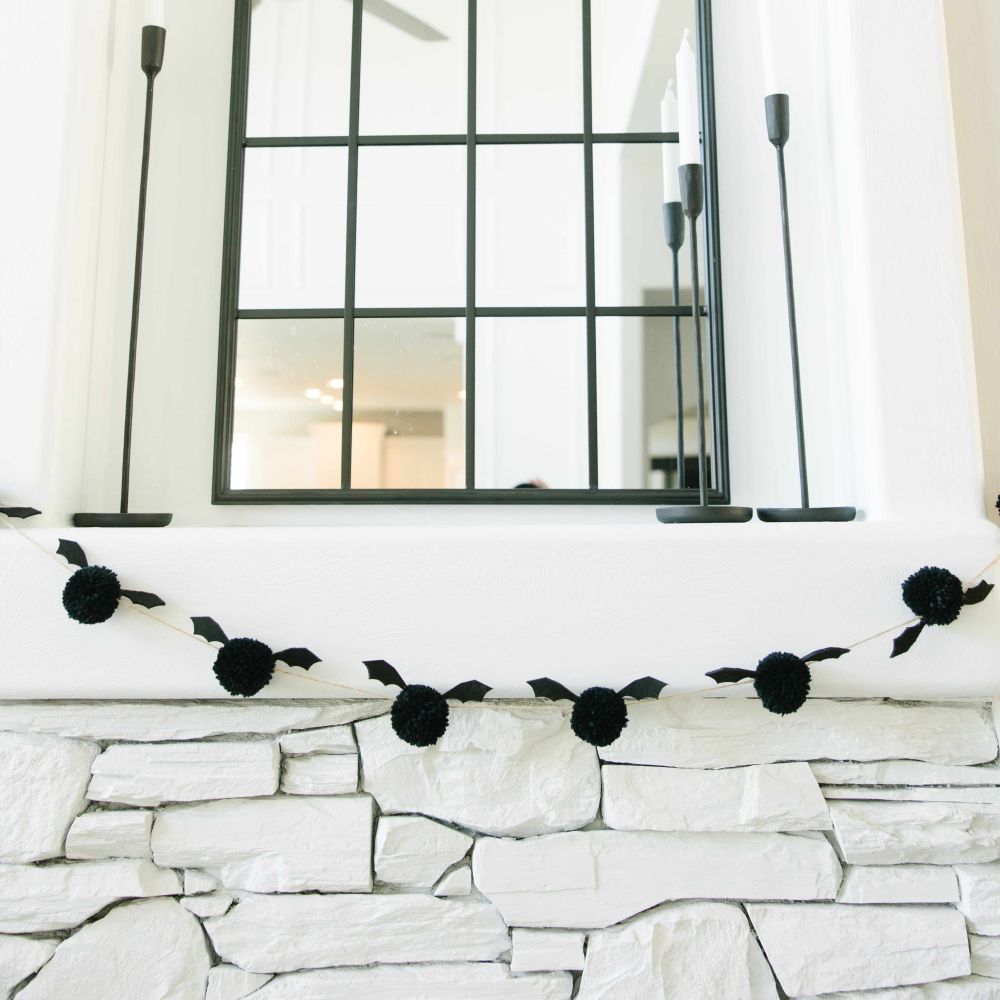 5' Bat Pom Pom Garland