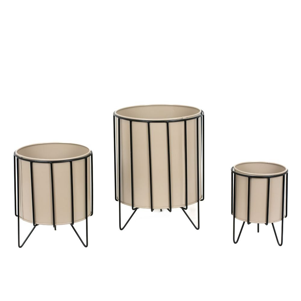 Iron Flower Pots with Stand - Set of 3