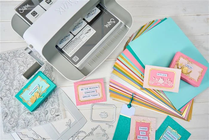 Big Shot Plus w/ Starter Kit - Sizzix