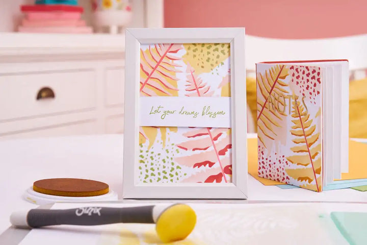 Fern Layered Stencil - Sizzix