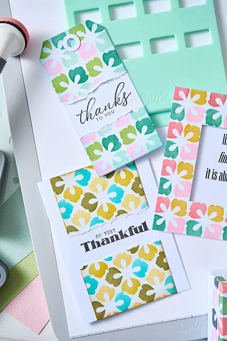 Flower Power Rotating Stencil Set - Sizzix
