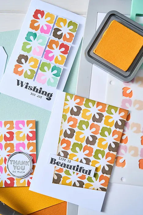 Flower Power Rotating Stencil Set - Sizzix