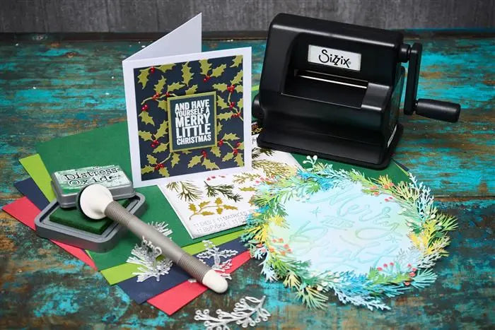 Holiday Greens Mini Thinlits Die Set Die Set 11PK - Back from the Vault - Tim Holtz - Sizzix