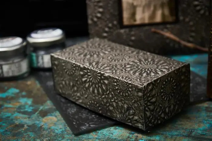 Kaleidoscope 3-D Texture Fades Embossing Folder, Large/A5 - Back from the Vault - Tim Holtz - Sizzix