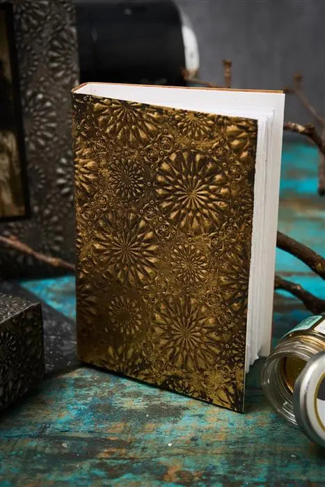 Kaleidoscope 3-D Texture Fades Embossing Folder, Large/A5 - Back from the Vault - Tim Holtz - Sizzix