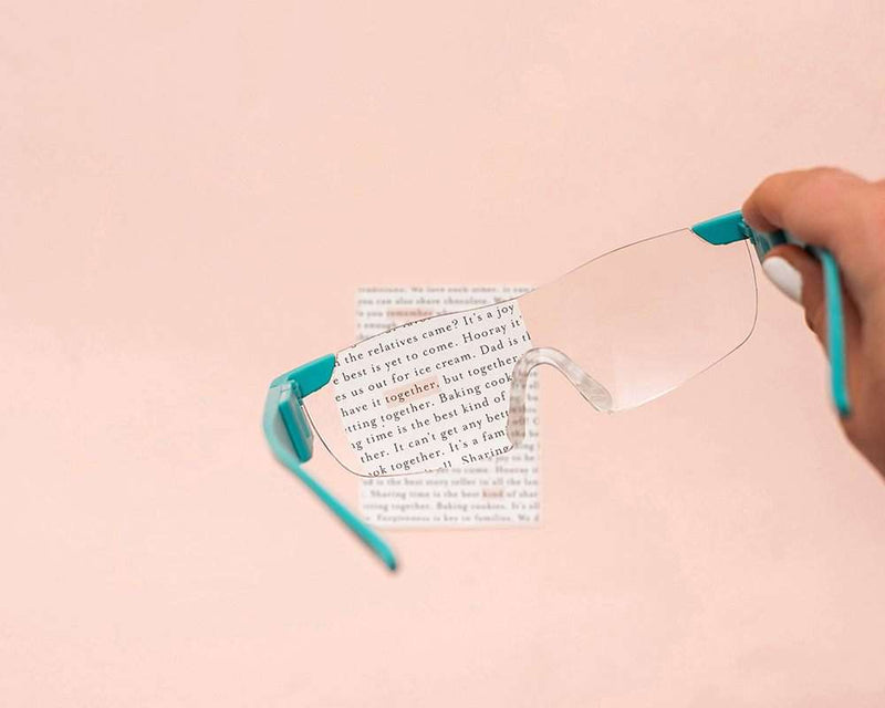 Magnifying Glasses - Comfort Craft - We R Memory Keepers