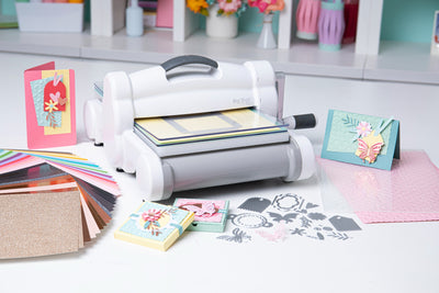 New Big Shot Plus Starter Kit  White & Gray - Sizzix