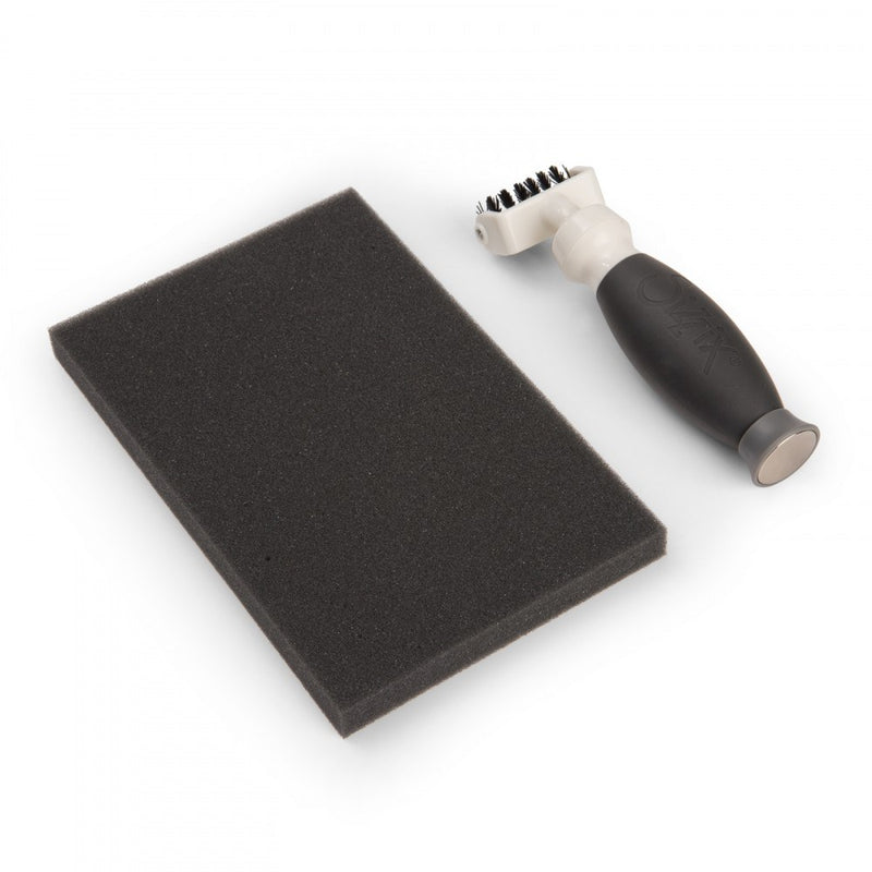 Die Brush w/Magnetic Pickup Tool from Sizzix