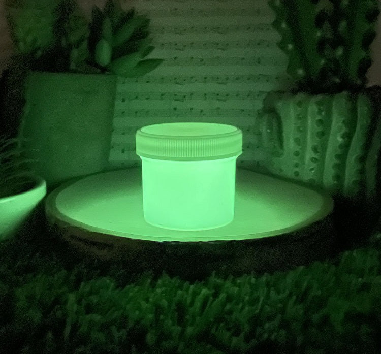 Glow-In-The-Dark Stencil Paste - Lawn Fawn
